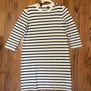 Women’s Theory boatneck 3/4 sleeve ivory striped dress. Size: small